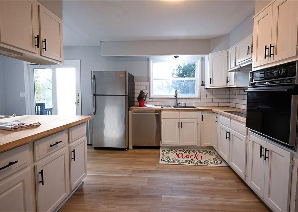 1st image of 10606 Skiles Ave