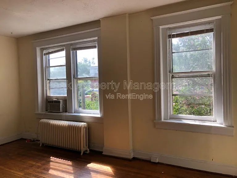 2424 Stuart Ave — Photo 11