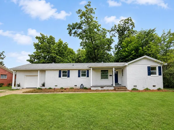 1224 Lee St, Tupelo, MS 38804