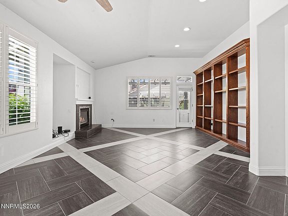4th image of 1409 Wild Wolf Way