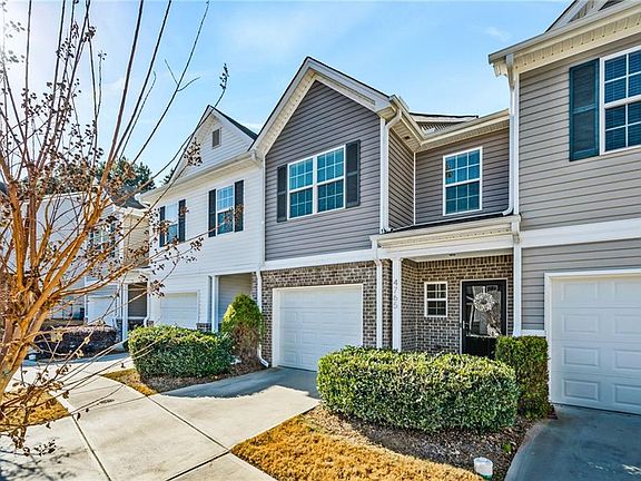 3rd image of 4765 Beacon Ridge Ln