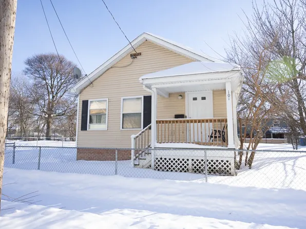 101 Rauber St, Rochester, NY 14605