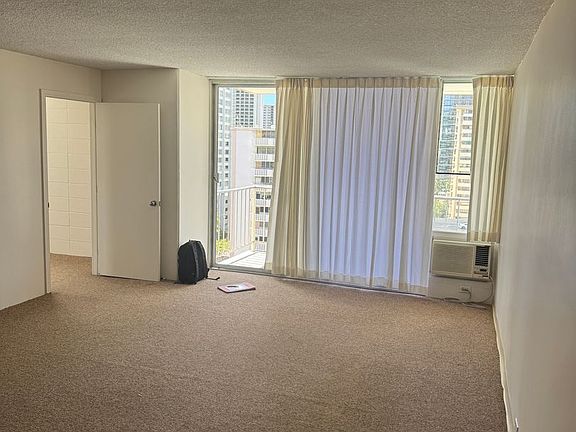 3rd image of 222 Liliuokalani Ave APT 1104