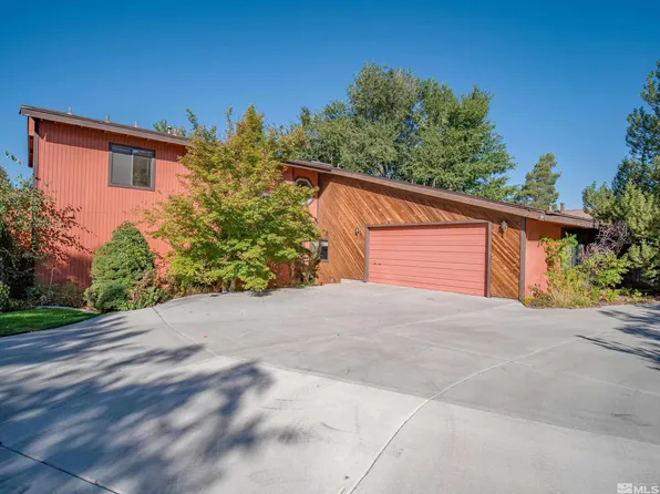 2875 Parkway Dr, Reno, NV 89502