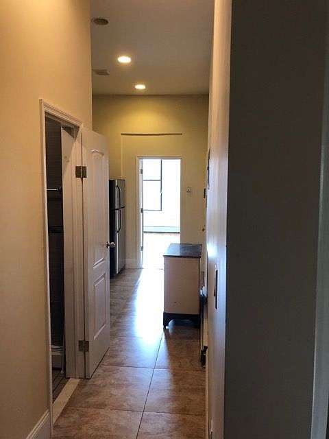 1st image of 365 Palmetto St APT 2R