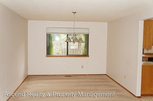 4th image of 12796 SW Winter Lake Dr
