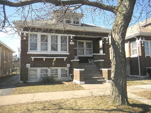 1st image of 2330 S Scoville Ave