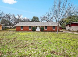 1300 Park Ln, Arlington, TX 76012