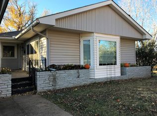 621 N Broadway St, Weatherford, OK 73096
