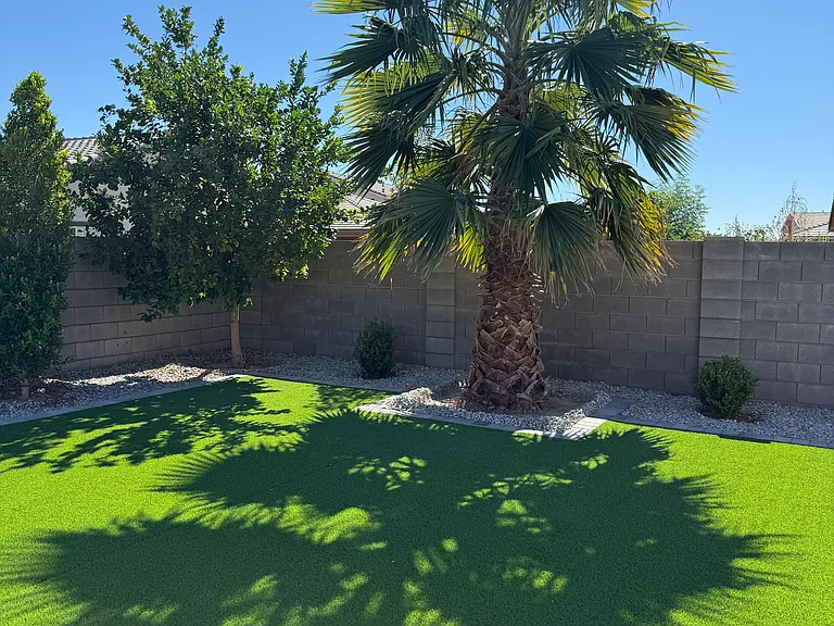 13705 N 144th Ln — Photo 38