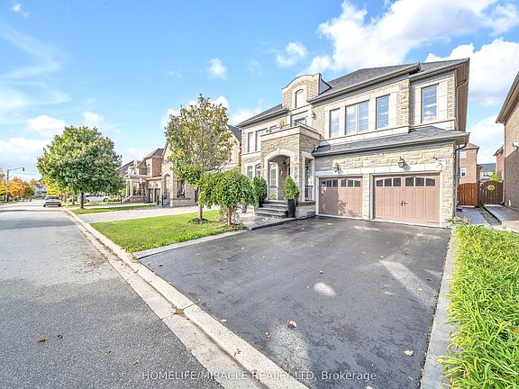 3rd image of 24 Haywood Dr