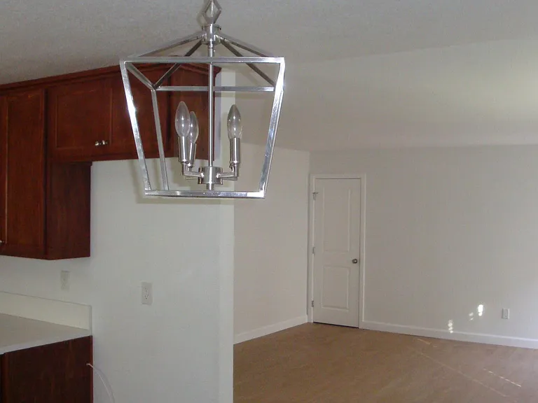 5848 Greenleaf Ave #12 — Photo 17