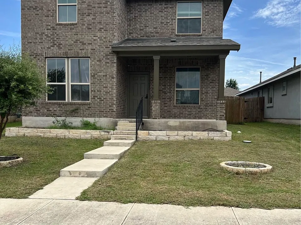 1029 Britt Ln