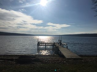 2 Ladoga Park Rd, Lansing, NY 14882