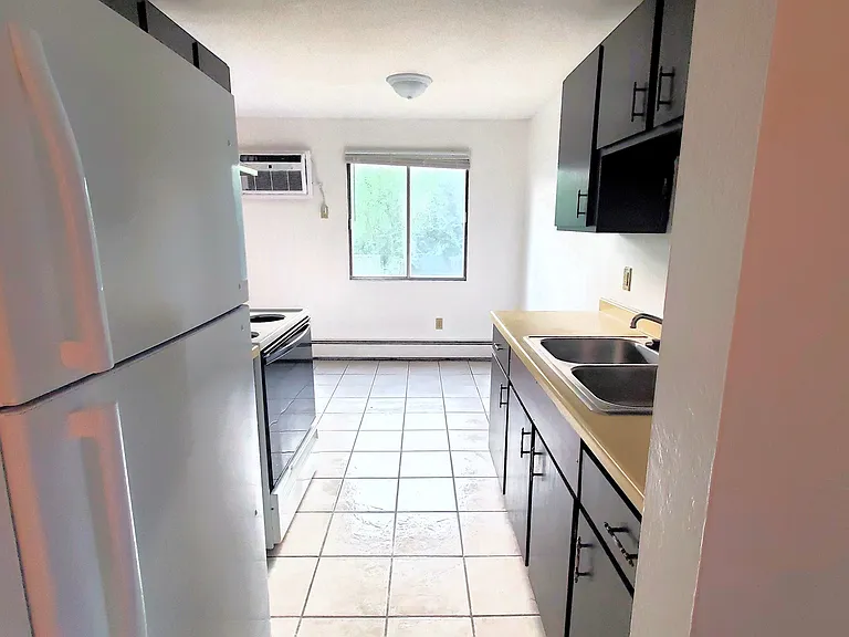 539 S Wasson Ln #202 — Photo 8