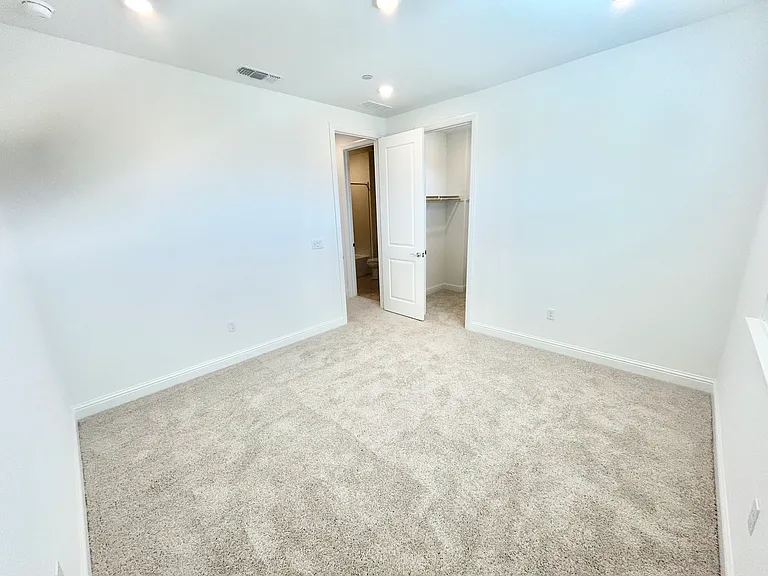 18562 Back Bay Dr — Photo 22