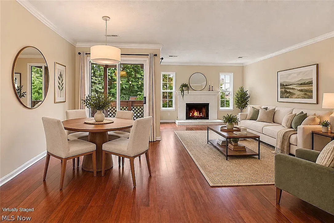 2 bed, 1098 sqft, $1,850 — Photo 3