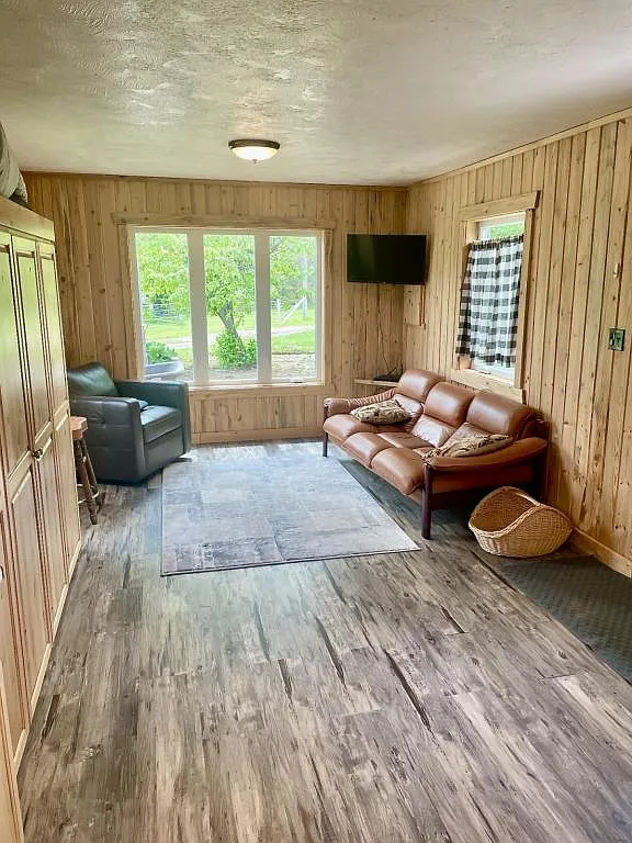2 N 3145 E — Photo 2