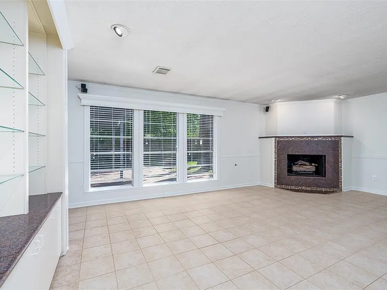 11602 Jaycreek Dr — Photo 14