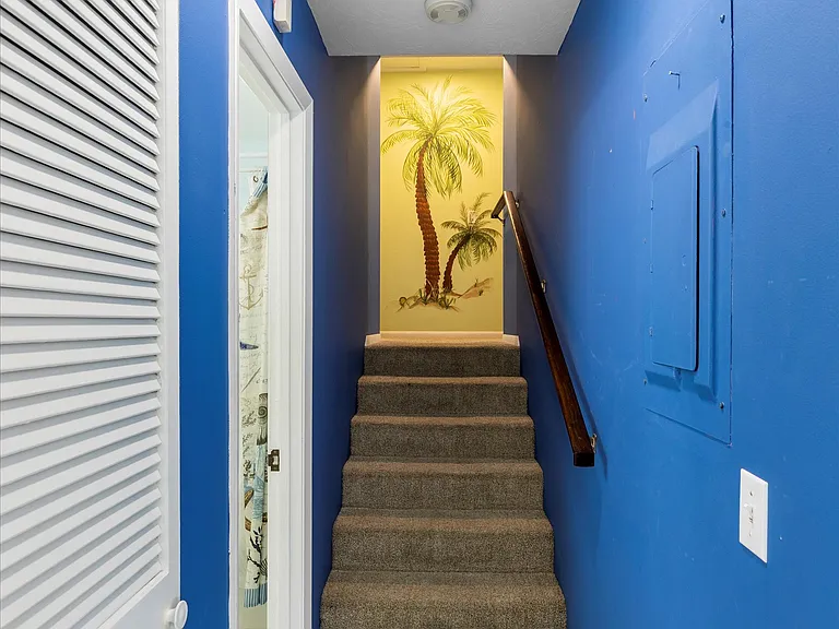 1634 Lantana Ln — Photo 12