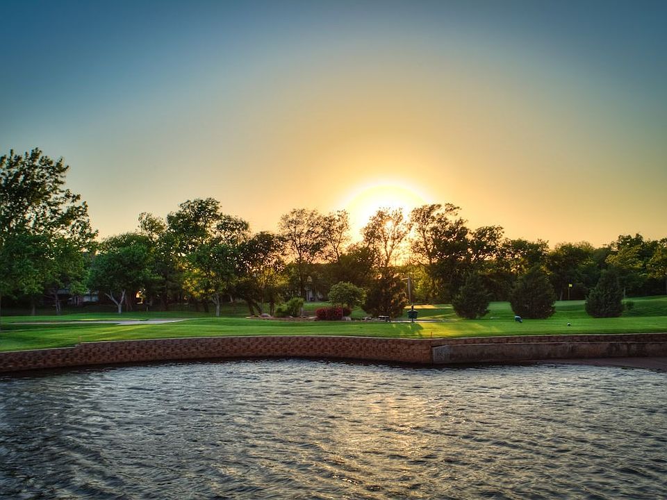 View of Lake & Golf Course