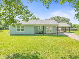 1030 Cecil Dr, Breaux Bridge, LA 70517