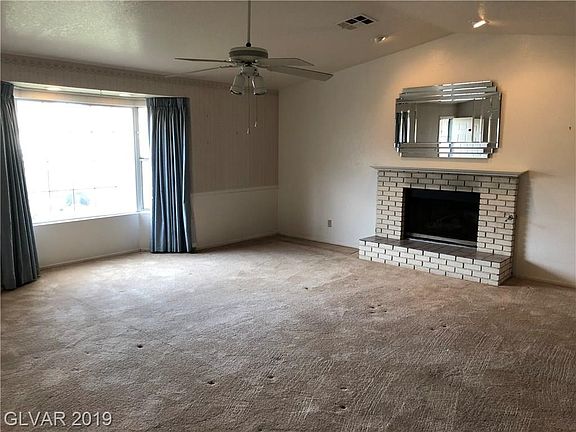 2nd image of 5843 Deer Valley Dr