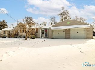 521 E Cole Rd, Fremont, OH 43420