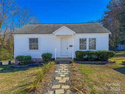 826 E Alexander St, Lincolnton, NC, 28092