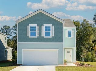 353 Willows Crescent Dr, Moncks Corner, SC 29461
