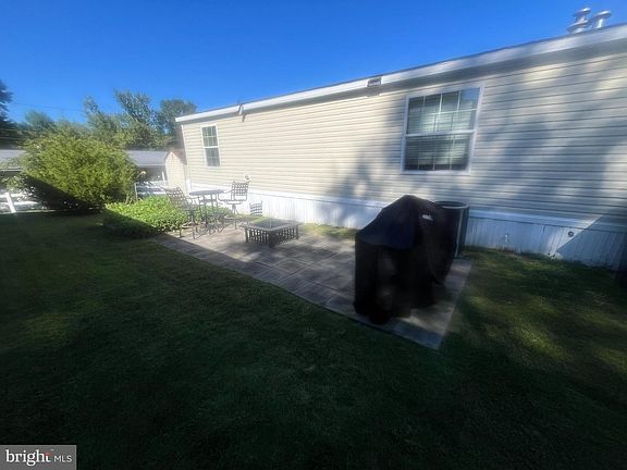 5th image of 408 Taylor St