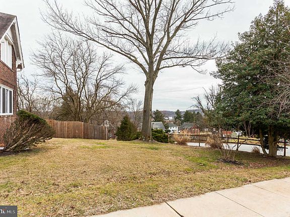 2nd image of 37 Montclair Ave