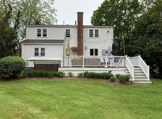 68 Scotland St, Hingham, MA 02043