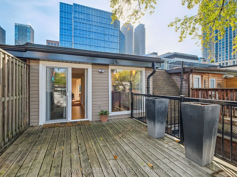 88 Asquith Ave — Photo 27