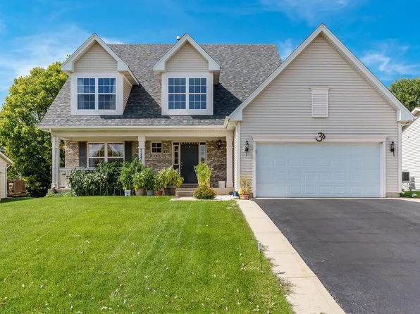 7240 Pleasant View Dr, Rockford, IL 61115