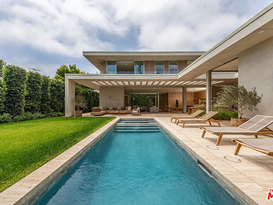 634 Moreno Ave