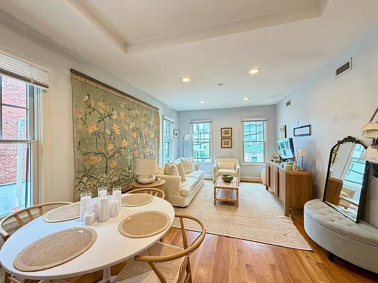 77 F St #2 — Photo 1