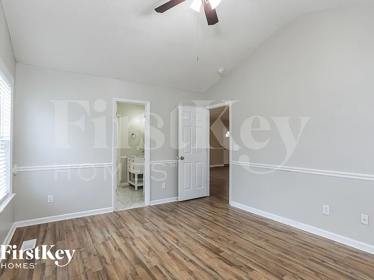 132 Mary Ln — Photo 8