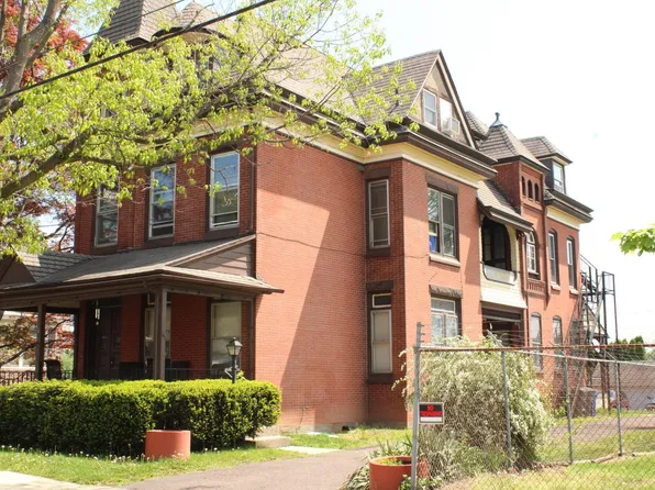 364 N York St, Pottstown, PA 19464