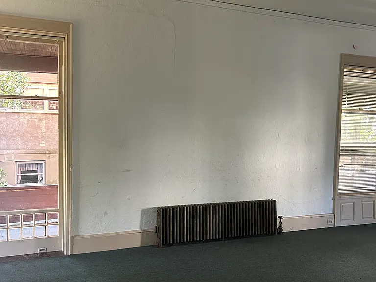 505 E Seneca St #505 — Photo 6