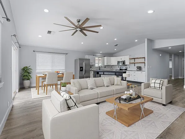 46 W Makahakaha Loop, Wailuku, HI 96793