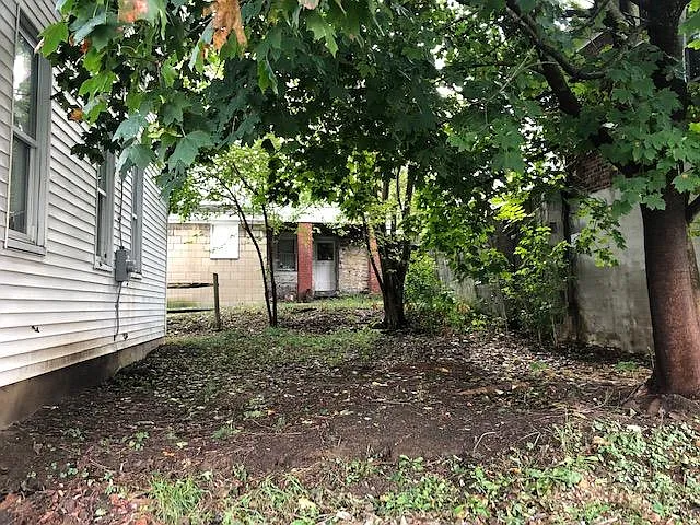 319 Rear North Second St — Photo 12