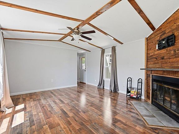 5th image of 1317 Spearfish Mountain Ln