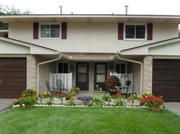 Hillsboro Townhomes, 3501-3507 Hillsboro Ave N #3517, Minneapolis, MN 55427