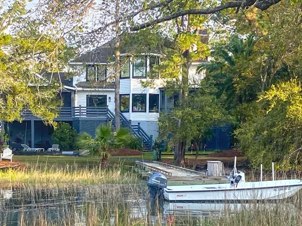886 White Point Blvd, Charleston, SC 29412