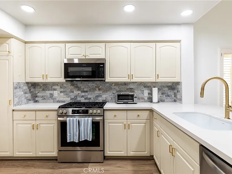 216 Desert Falls Dr E — Photo 13