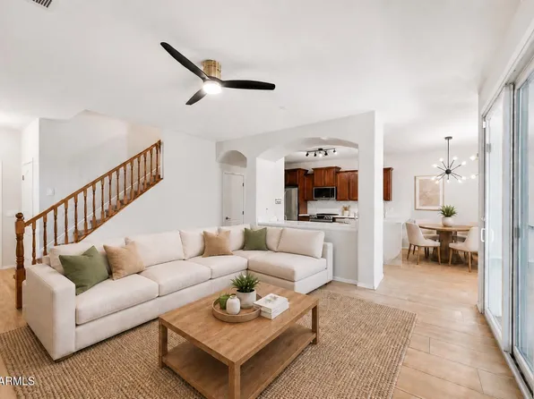 2250 E WAYLAND Drive, Phoenix, AZ 85040