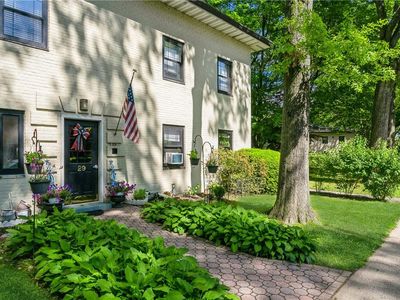 29 Manchester Road #1L, Eastchester, NY, 10709