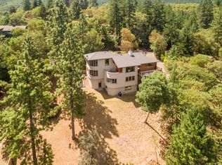 896 Weissenback Way, Ashland, OR 97520