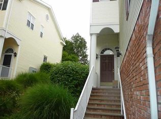 24 Boatworks Dr, Bayonne, NJ 07002